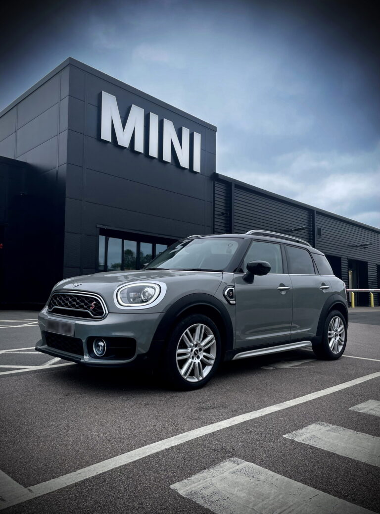 Mini Dealership, Tamworth.My new vehicle Mini Cooper S Countryman Mini Dealership, Tamworth.My new vehicle Mini Cooper S Countryman