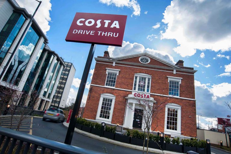 Costa Drive In Costa Drive In - Location photography for brands